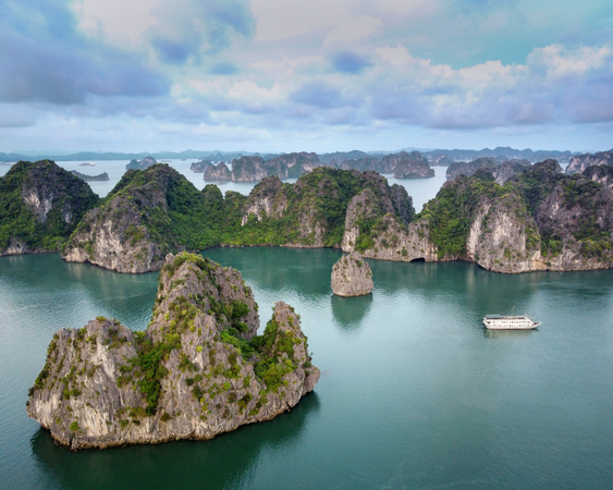Ha Long Bay