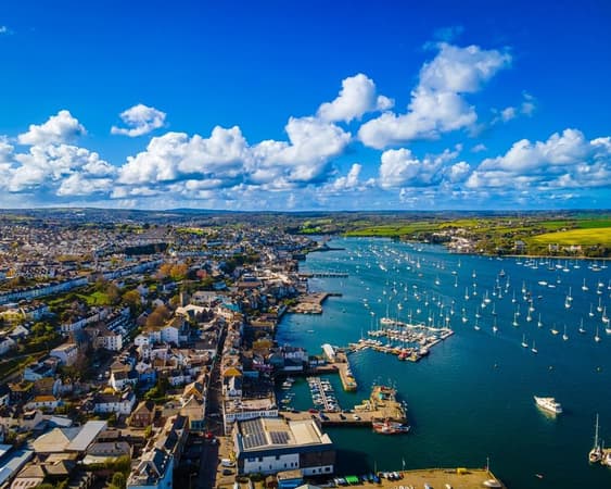 Overnachting in Falmouth