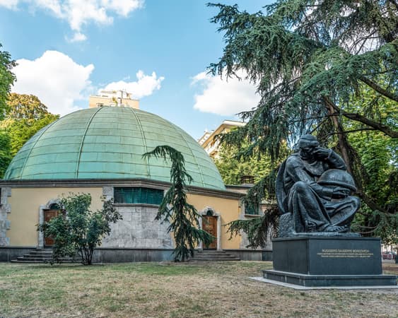 Planetario Civico Ulrico Hoepli