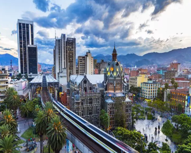 Imagen - PAQUETE BÁSICO 2025 MEDELLIN 2 NOCHES – 3 DÍAS 