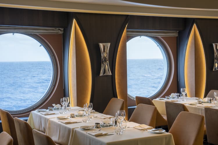 Resim - 7 nights. Italy, Malta, Spain, France