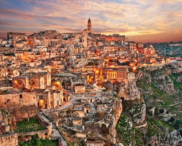 Image - Proljetna APUGLIA ITALIJA 7 noći 26.4. - 3.5.2023