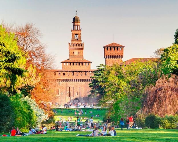 Image -  Porto ✈ Milão ✈ 30 de Abril a 3 de maio