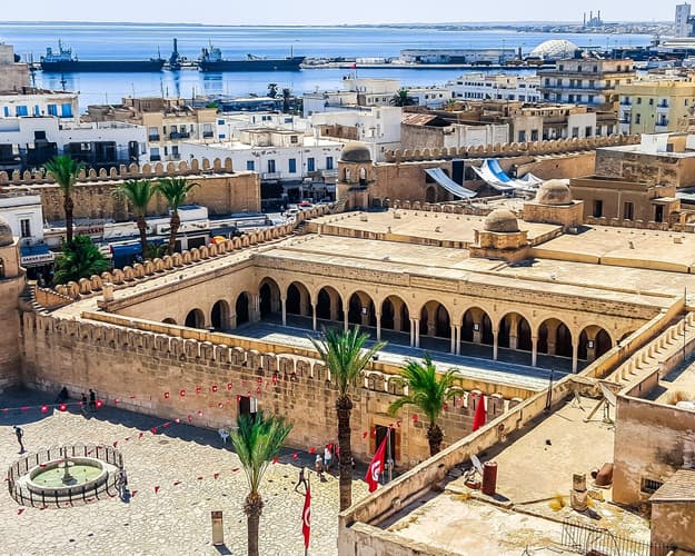 Image - Tour Tunisia Estate