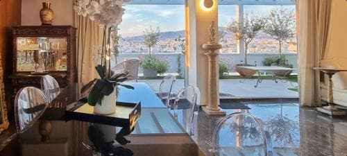 Beeld - Ultieme luxe | Athene