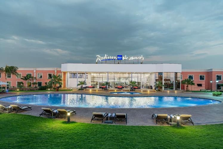 Imagine - 2 Days. 5* JAZAN - Radisson Blu Resort (BO)