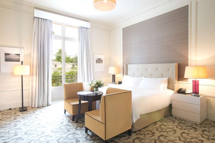 Image -  7N Waldorf Astoria Versailles + 3GF