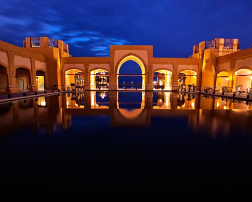 Beeld - Epic Excursion to Kuwait City