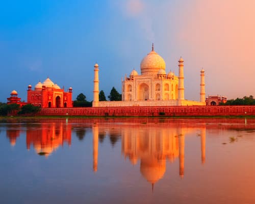Kuva - "All-Inclusive Activity: Taj Mahal & Agra Fort Tour by Car"