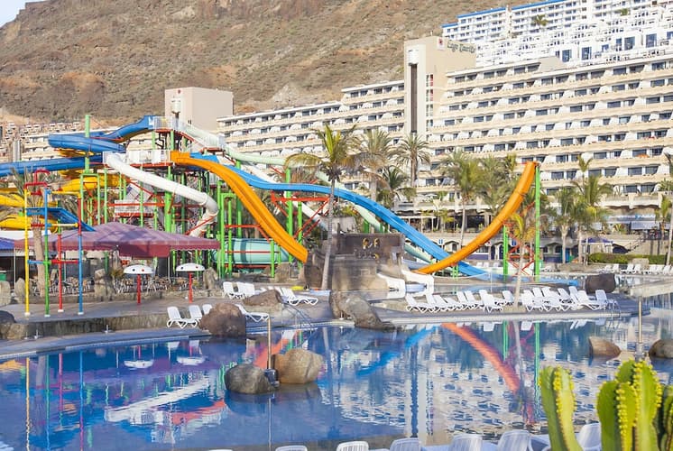Beeld - Glijbanen op Gran Canaria