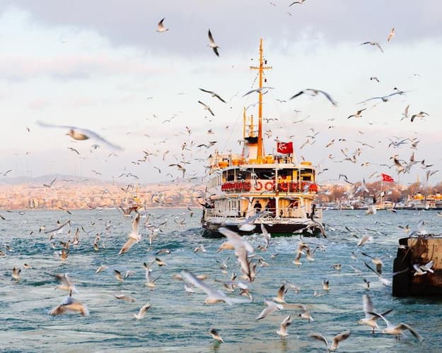 Image -  Discover the Charm of Istanbul: Üsküdar / Kuzguncuk Tour 