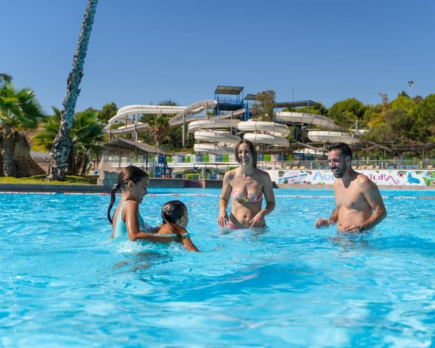 Beeld - Strandvakantie Benidorm