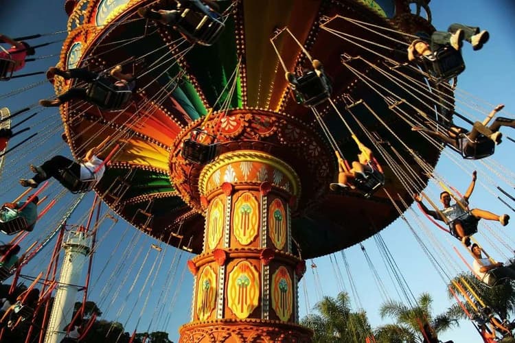 Image - Excursión al parque Hopi Hari