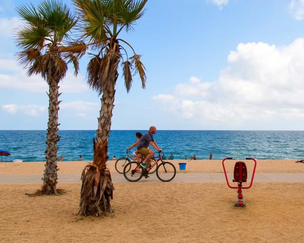 Podoba - Poletje na obali BARCELONE 7 noči iz Trsta + rent a car