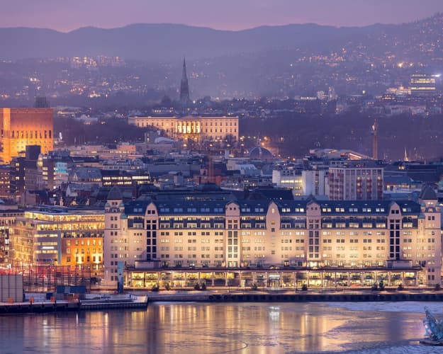 Imagem - Puente de Diciembre en Oslo desde Barcelona