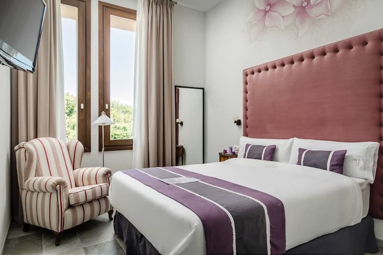 Image - Luxury deals in Costa Brava, Spain