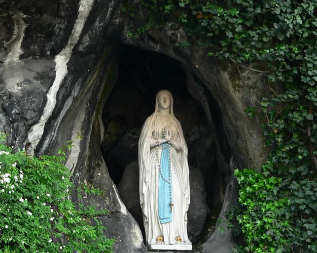 Image - Pellegrinaggio Lourdes 9-12 Febbraio 2025 volo da Alghero