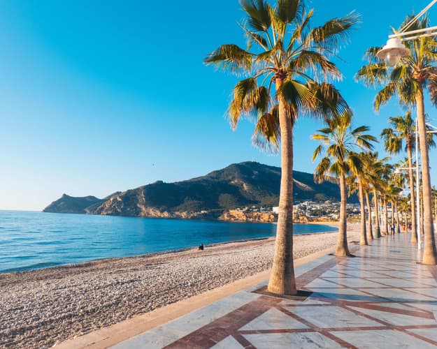 Beeld -  Smart Alicante Deal – 7 Nights + Flight from Düsseldorf