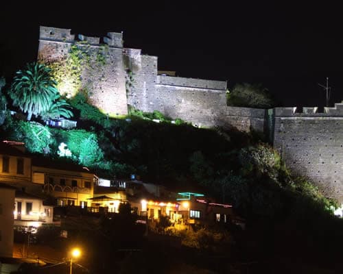 Resim -  Funchal Fly & Drive - 4 dias / 3 noites - Vila Baleira Funchal 4* + Rent a Car + Avião