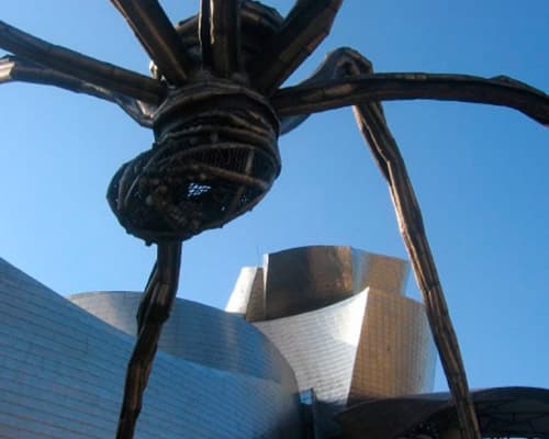 Imagen - Routing con tu coche por el País Vasco con parada en Pamplona 7 días con alojamiento incluido por 269€ x persona.