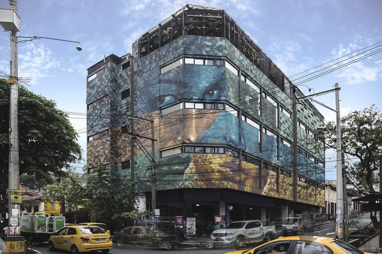 Image - Gallery Hotel Medellin, Colombia