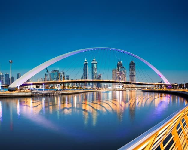 Beeld - Dubai GateAway