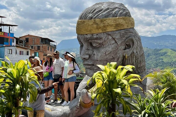 Imagen - MEDELLIN, CARTAGENA Y BOGOTA, PASE EN HELICÓPTERO Y VUELOS 