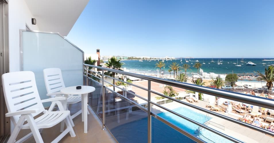 Imagen - A pie de playa en Ibiza en Hotel 4* (4 noches)