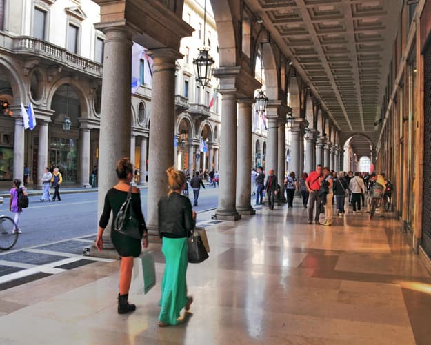 Image - FLY & DRIVE: Piamonte desde Turin