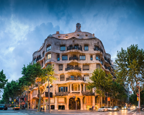 Image - 4 days in Barcelona between Green and Gothic