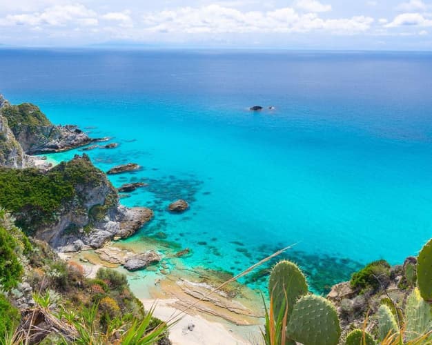 Podoba - Poletje v KALABRIJI CAPO VATICANO 10 noči