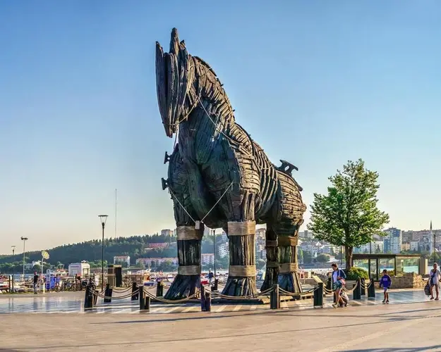 Imagen - EURORIENTE: MITOLOGÍA GRIEGA CON TROYA Y ESTAMBUL 13 Días (2025-2026)