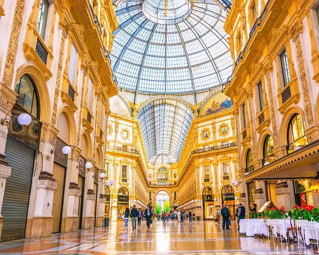 图像 -  European Family Adventure: Milan, Paris & Amsterdam