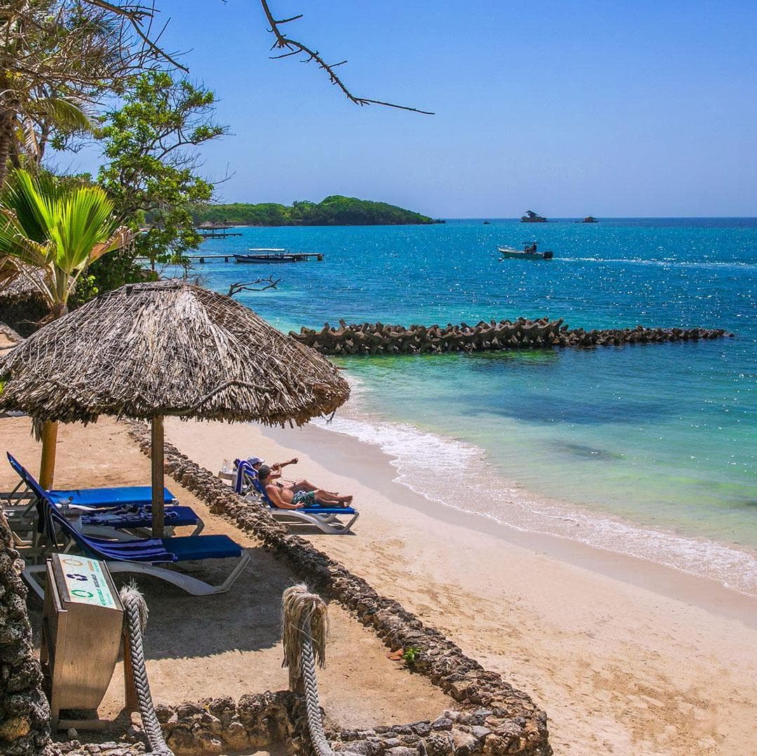 Dia 3. Cartagena - Pasadía Islas del Rosario: San Pedro de Majagua - Cartagena de Indias