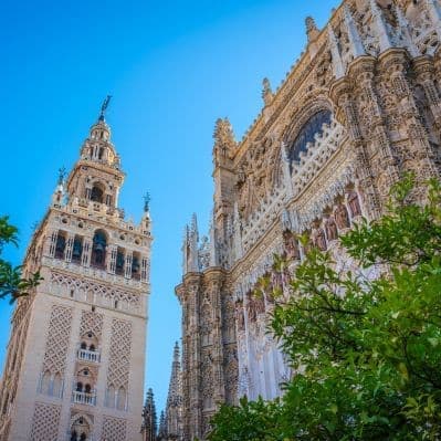 La Cattedrale di Siviglia con la torre della Giralda - Siviglia