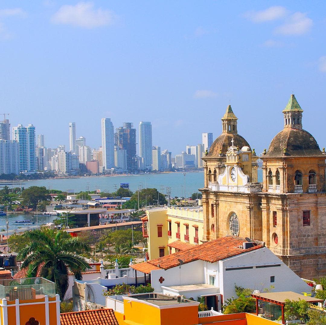 Dia 8. 	Cartagena - City tour com o Castelo de San Felipe  - Cartagena de Indias