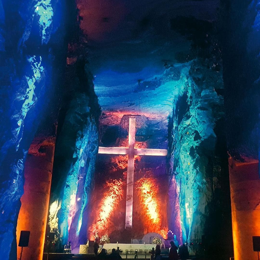 Día 9. Bogotá - Tour a la Catedral de Sal de Zipaquirá  - Bogotá