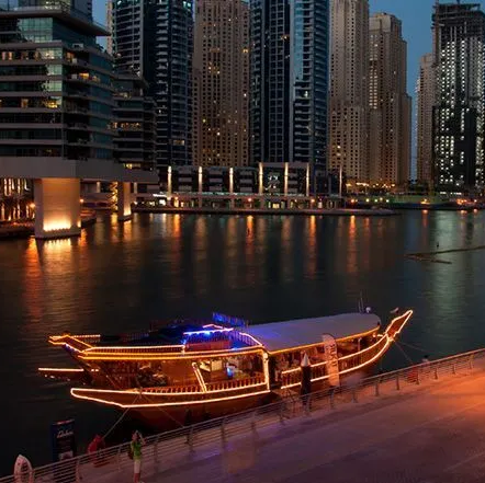 Crucero Dubai Marina con cena - Dubai