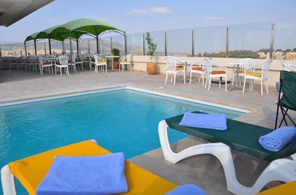 Across Hôtels & Spa Fès