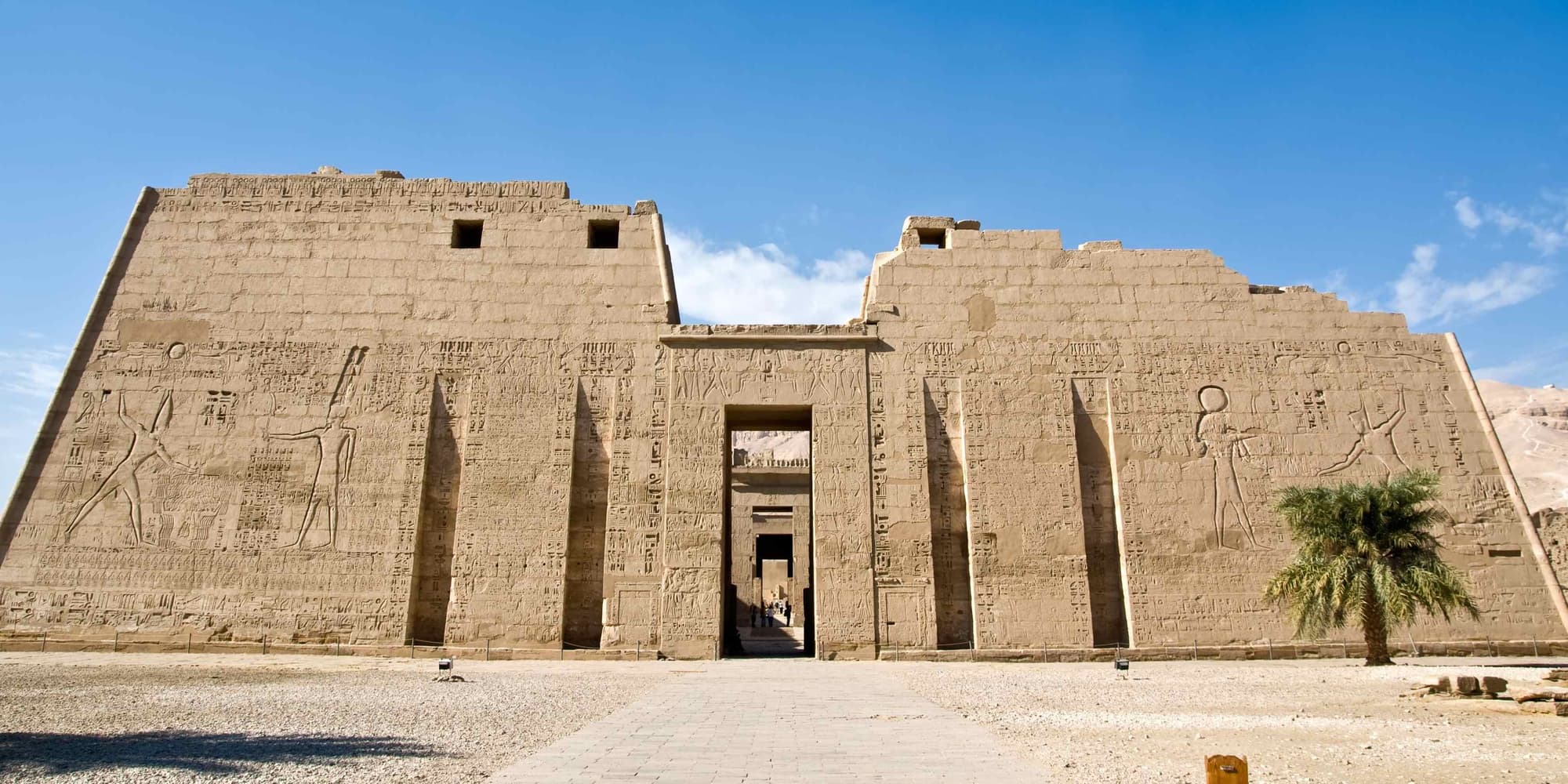 6 DÍA CRUCERO – EDFU – ESNA - LUXOR (D, A, C)