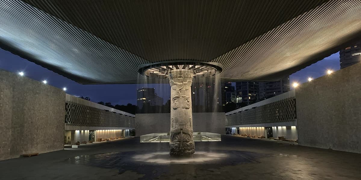 DÍA 2		CDMX - VISITA DE CIUDAD Y MUSEO NACIONAL DE ANTROPOLOGÍA E HISTORIA