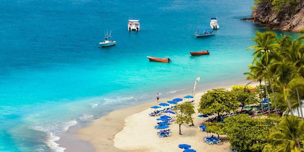 Día 5 - Tour Isla Tortuga con Transporte