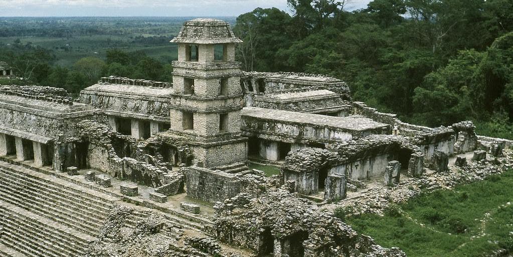 Visita a la Zona Arqueológica de Palenque Chiapas.