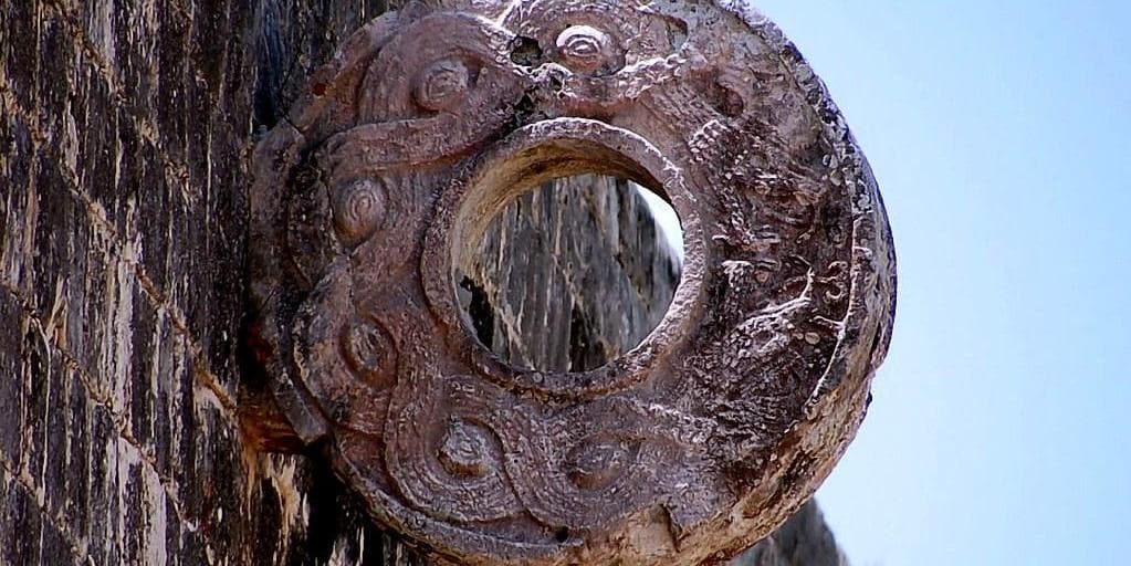 Chichén Itzá, capital religiosa de los Itzaes.