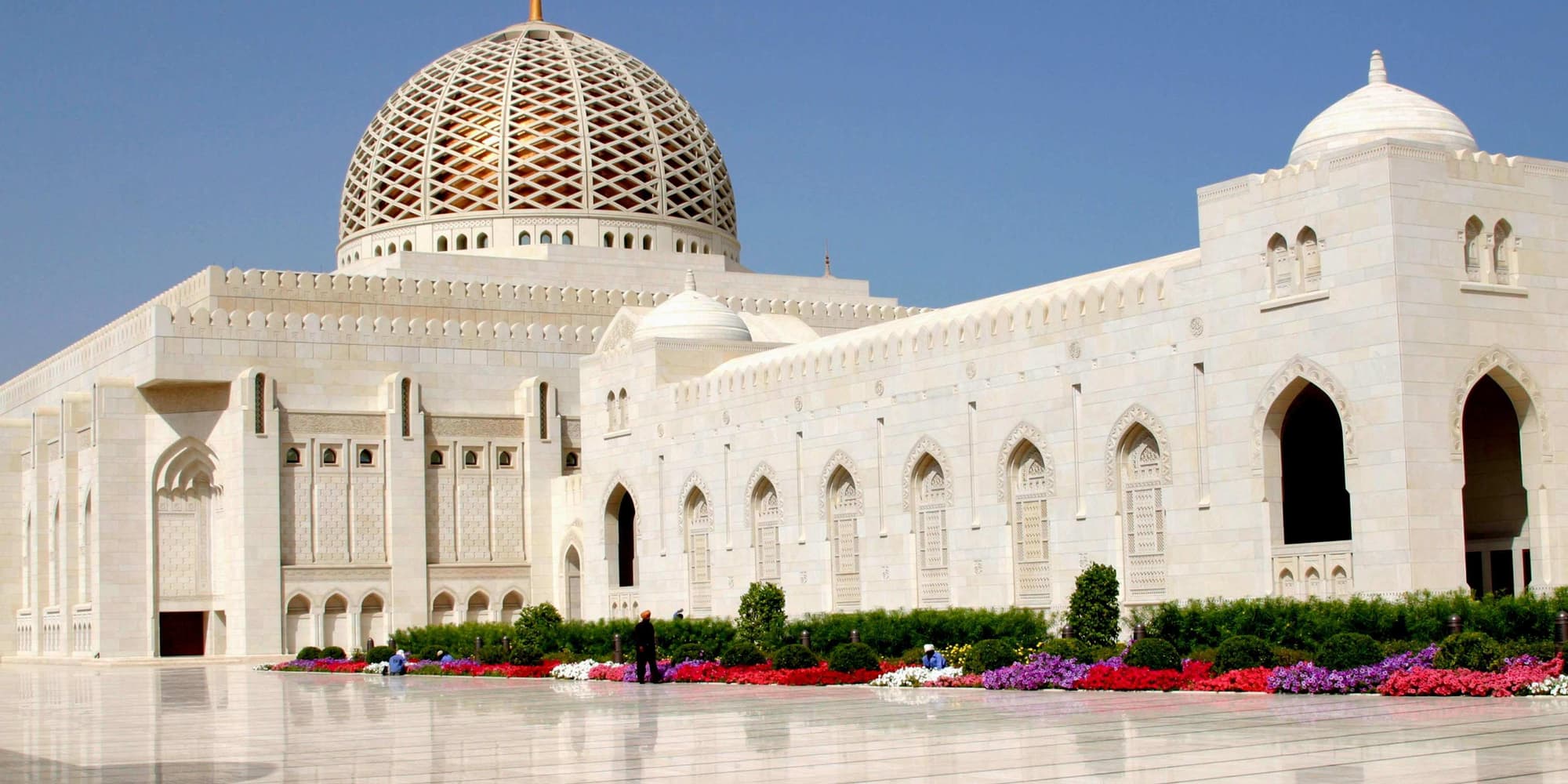 JOUR 2: DIMANCHE: MASCATE (70KM)