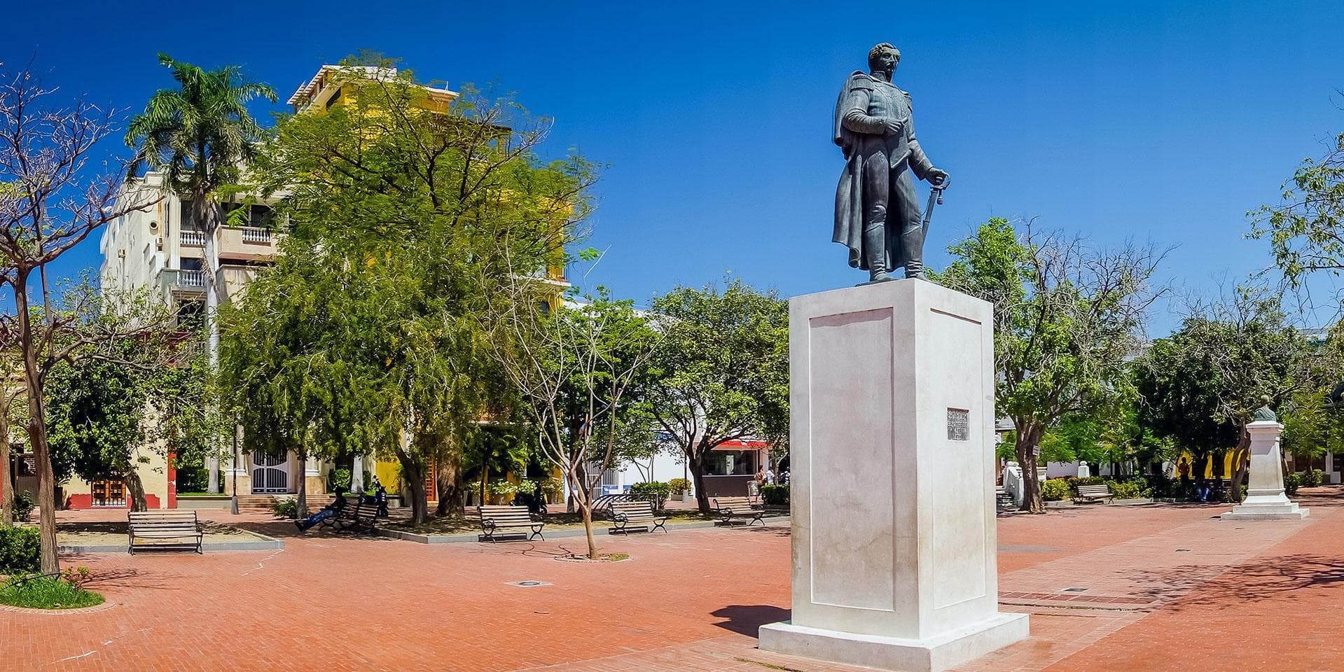 Day 4. Santa Marta - Cultural city tour and ground transfer to Cartagena. 