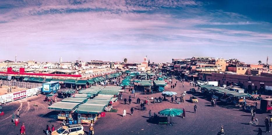 Jour 5: Merzouga – Gorges de Todra - Ouarzazate