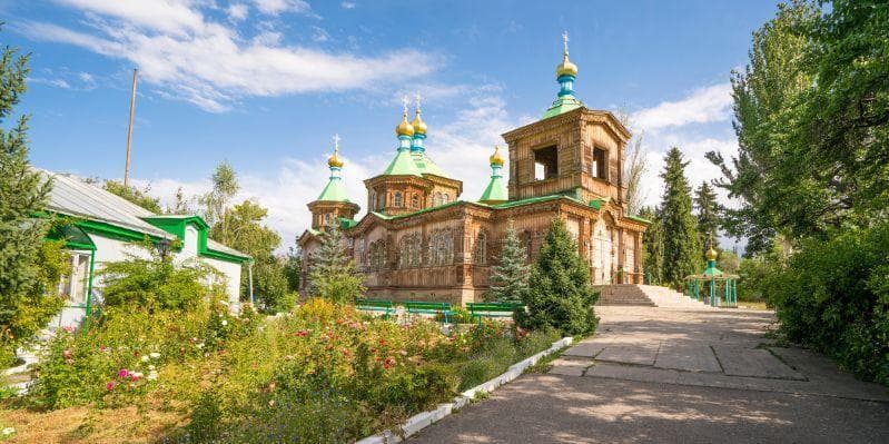 CHONG KEMIN / KARAKOL