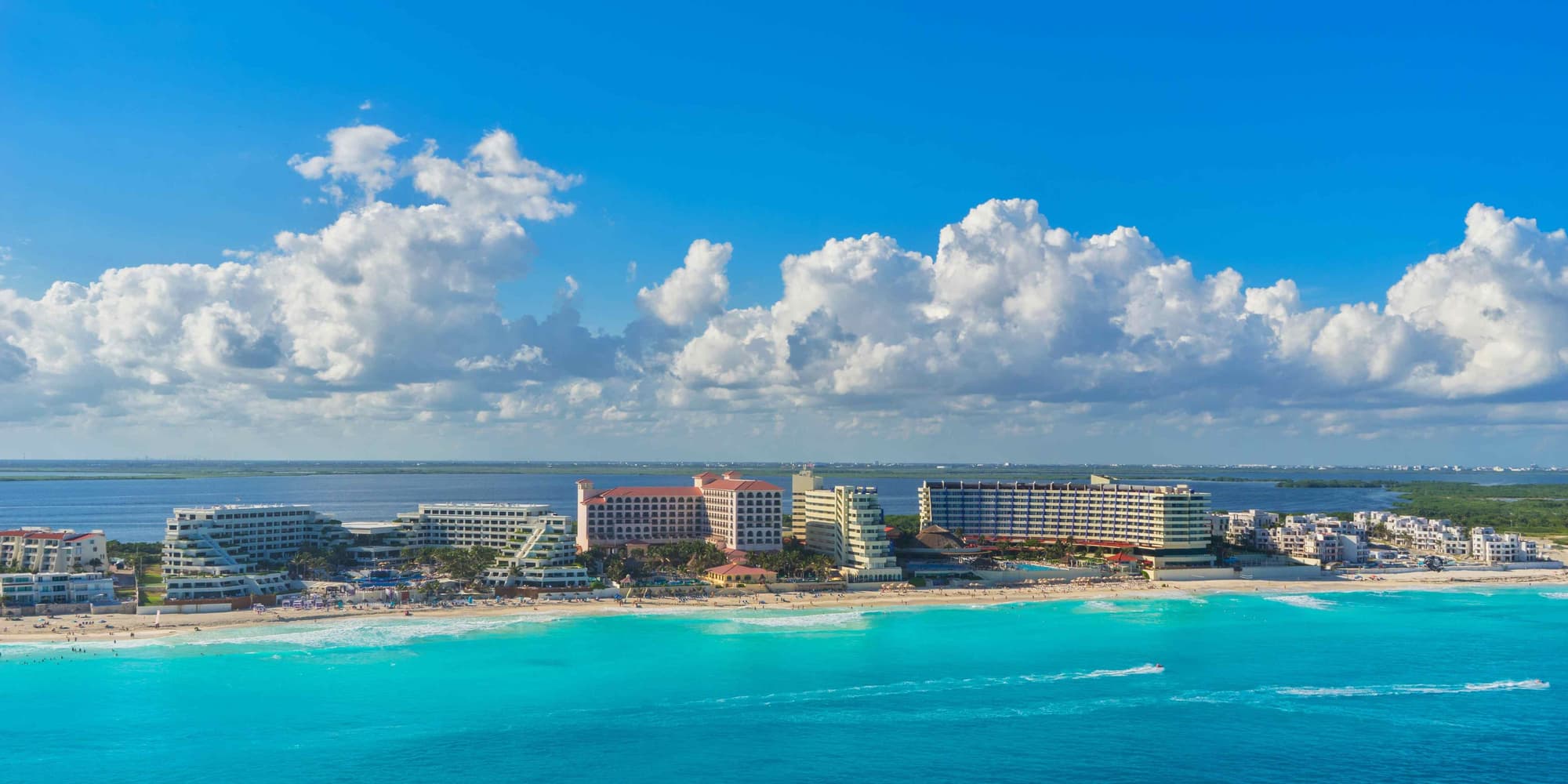 Departure from Cancun to the archaeological site of Ék Balam.