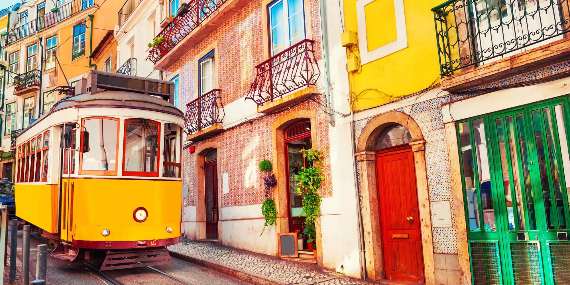 Dia 4 | Lisboa, entre el murmullo de sus colinas y el resplandor del Tajo 